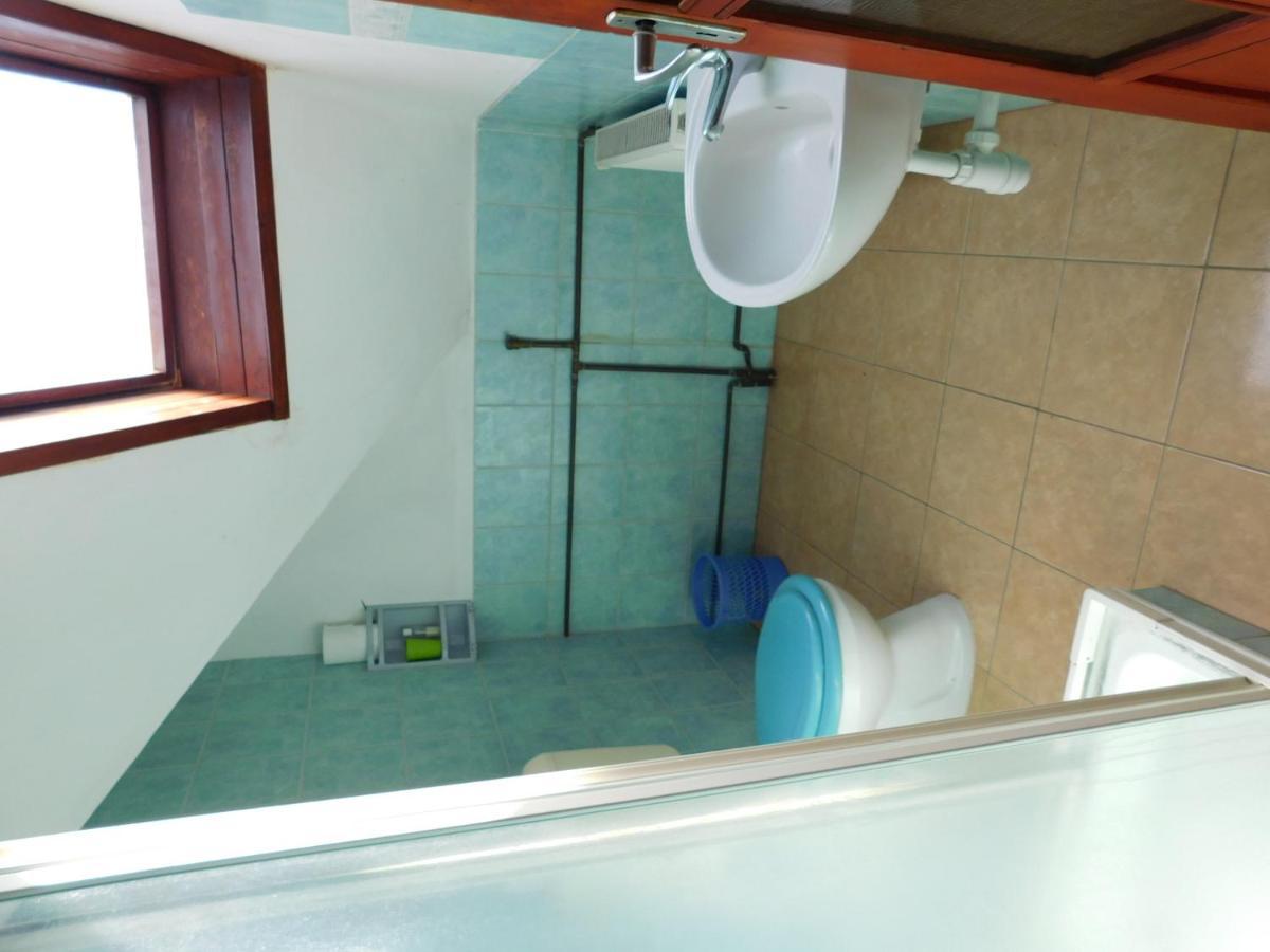 Huta Vendeghaz Hotel Kishuta Екстериор снимка